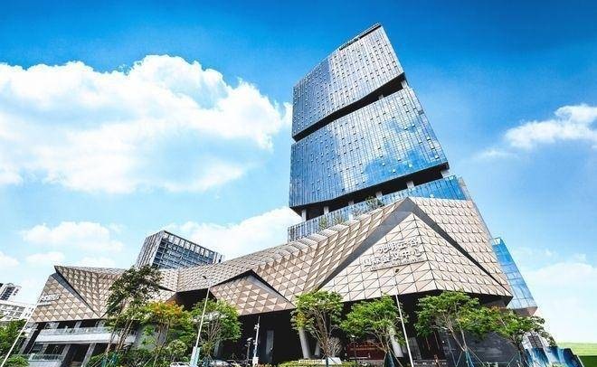 光明天安云谷/一手写字楼出售/深圳光明区/面积大小可分割/可个人或公司名义购买/价钱优惠可谈/开发商官方售楼处电话